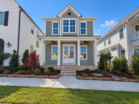 6953 Charming Pl #226, Hixson, TN 37343