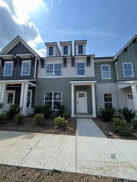 350 Twig Ct, Hendersonville, TN 37075