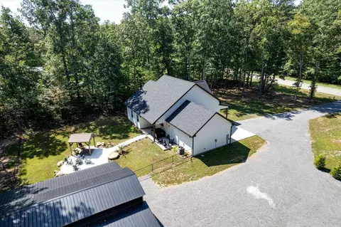 Exterior - 10370 Tn-150, Sequatchie, TN 37374 photo 14 of 17