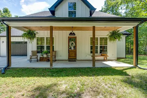 Exterior - 10370 Tn-150, Sequatchie, TN 37374 photo 3 of 17