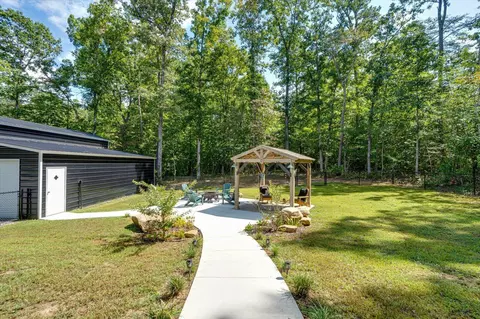 Exterior - 10370 Tn-150, Sequatchie, TN 37374 photo 9 of 17