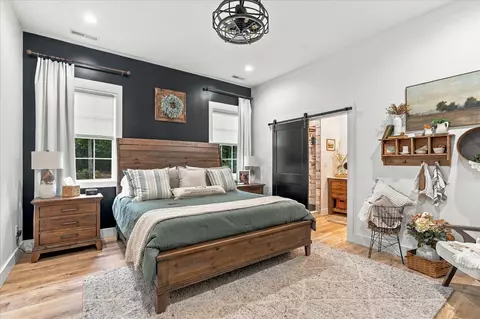 Bedroom - 10370 Tn-150, Sequatchie, TN 37374 photo 1 of 2