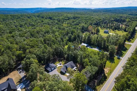View/Area - 10370 Tn-150, Sequatchie, TN 37374 photo 2 of 6