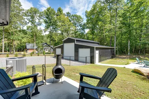 Exterior - 10370 Tn-150, Sequatchie, TN 37374 photo 8 of 17