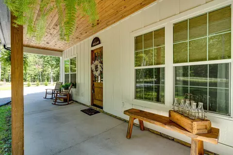 Exterior - 10370 Tn-150, Sequatchie, TN 37374 photo 4 of 17