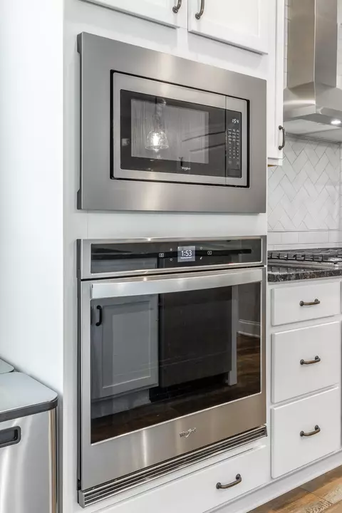 Kitchen - 7473 Tailgate Loop, Ooltewah, TN 37363 photo 7 of 9