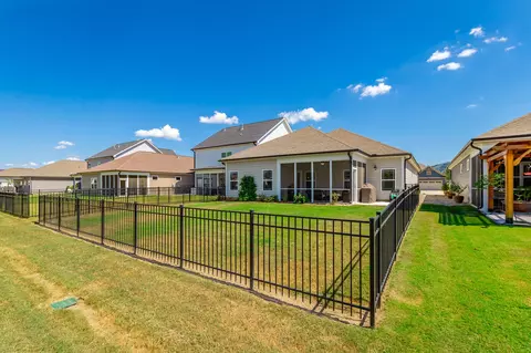 Exterior - 7473 Tailgate Loop, Ooltewah, TN 37363 photo 9 of 16