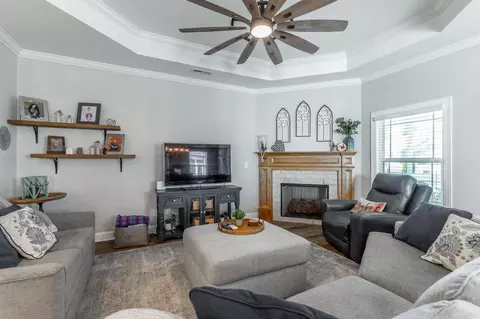 Living - 7473 Tailgate Loop, Ooltewah, TN 37363 photo 2 of 5
