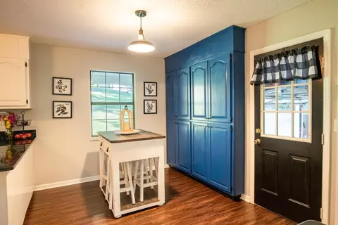 Kitchen - 290 Potts Rd, Ringgold, GA 30736 photo 6 of 6