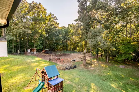 Exterior - 290 Potts Rd, Ringgold, GA 30736 photo 17 of 20