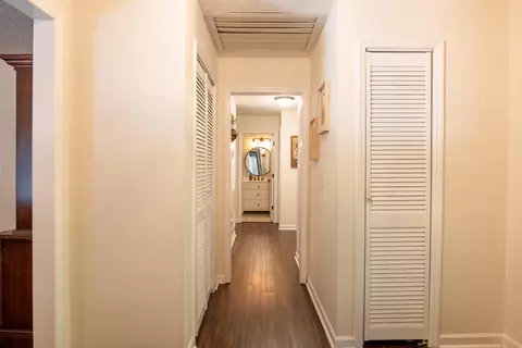 Entry Way - 290 Potts Rd, Ringgold, GA 30736 photo 2 of 3