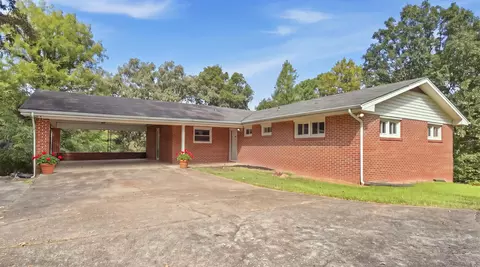 296 Hill Top Cir, Flintstone, GA 30725