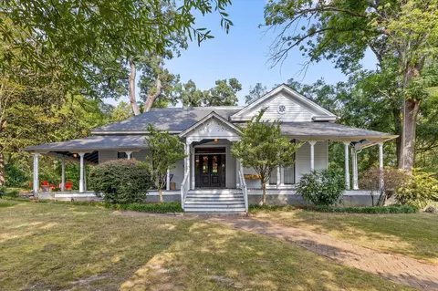 113 Ochs Hwy, Chattanooga, TN 37409