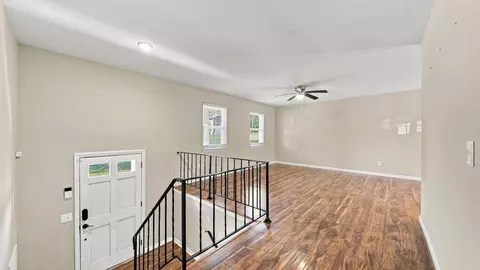 Living - 40 Ruth Ln, Ringgold, GA 30736 photo 1 of 2