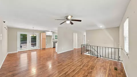 Living - 40 Ruth Ln, Ringgold, GA 30736 photo 2 of 2