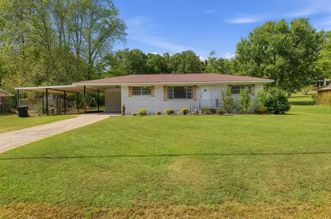3802 Grand Ave SW, Fort Payne, AL 35967