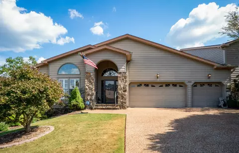 5932 Rainbow Springs Dr, Chattanooga, TN 37416