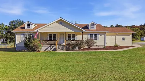 336 District Line Rd, Trenton, GA 30752
