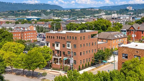 357 E 4th St, Chattanooga, TN 37403