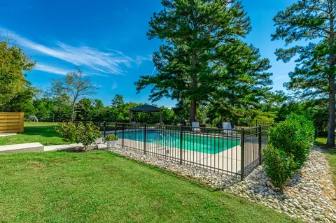 Exterior - 3481 Post Oak Rd, Ringgold, GA 30736 photo 11 of 51
