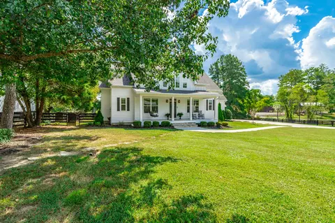 Exterior - 3481 Post Oak Rd, Ringgold, GA 30736 photo 28 of 51