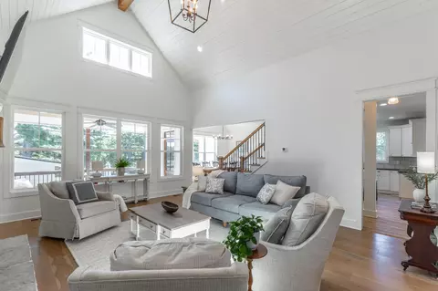Living - 3481 Post Oak Rd, Ringgold, GA 30736 photo 2 of 4