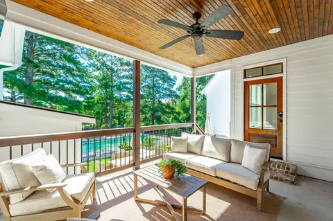 Exterior - 3481 Post Oak Rd, Ringgold, GA 30736 photo 5 of 51