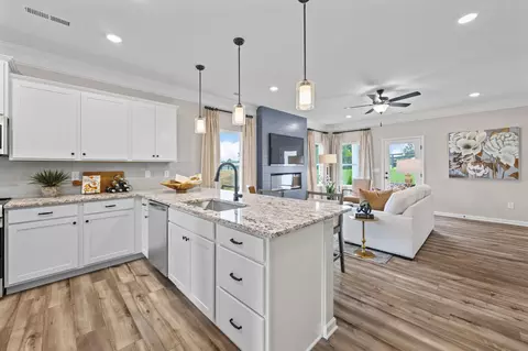 Kitchen - 89 Willow Cir, Rock Spring, GA 30739 photo 10 of 11