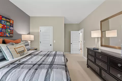 Bedroom - 127 Willow Cir, Rock Spring, GA 30739 photo 4 of 13