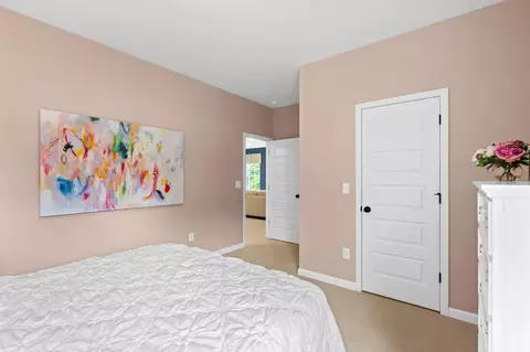 Bedroom - 127 Willow Cir, Rock Spring, GA 30739 photo 2 of 13
