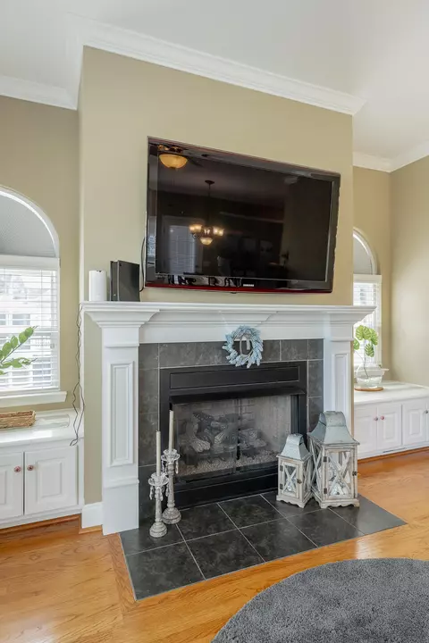 Living - 1791 Windstone Dr, Ringgold, GA 30736 photo 8 of 8