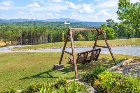 Exterior - 300 Bullens Rd, Ocoee, TN 37361 photo 8 of 13