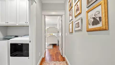 Entry Way - 117 E 3rd St, Chattanooga, TN 37403 photo 9 of 9