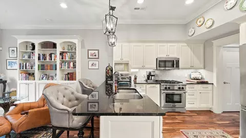 Kitchen - 117 E 3rd St, Chattanooga, TN 37403 photo 3 of 5
