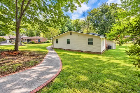 Exterior - 122 Hazel Dr, Dalton, GA 30721 photo 6 of 7