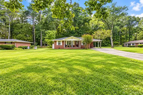 Exterior - 122 Hazel Dr, Dalton, GA 30721 photo 4 of 7