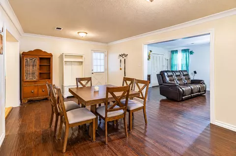 Dining - 122 Hazel Dr, Dalton, GA 30721 photo 2 of 2