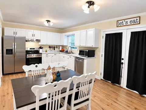 Kitchen - 103 Hard Luck Ranch Rd, Dunlap, TN 37327 photo 2 of 3