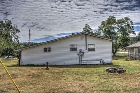 Exterior - 327 Loop Rd, Jasper, TN 37347 photo 2 of 4