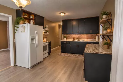 Kitchen - 327 Loop Rd, Jasper, TN 37347 photo 1 of 1