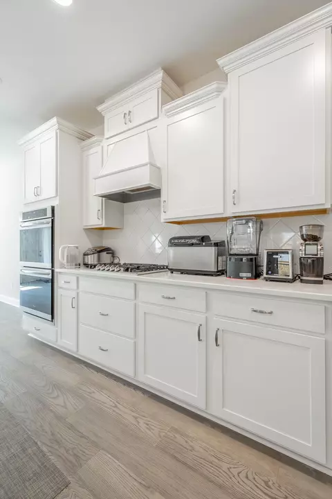 Kitchen - 1714 Buttonwood Loop, Chattanooga, TN 37421 photo 5 of 6