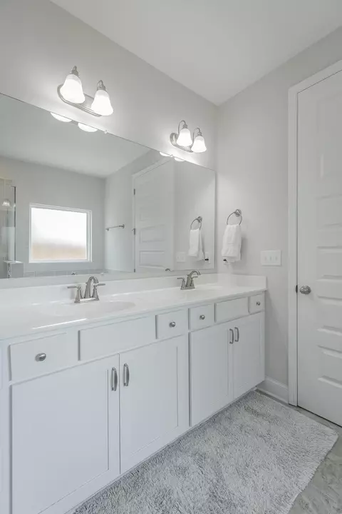 Bath - 1714 Buttonwood Loop, Chattanooga, TN 37421 photo 9 of 9