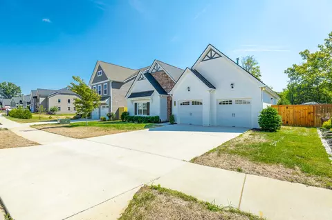 Exterior - 1714 Buttonwood Loop, Chattanooga, TN 37421 photo 8 of 15