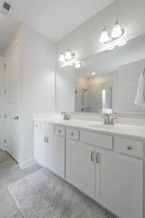 Bath - 1714 Buttonwood Loop, Chattanooga, TN 37421 photo 5 of 9