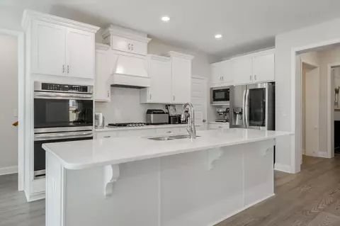 Kitchen - 1714 Buttonwood Loop, Chattanooga, TN 37421 photo 3 of 6