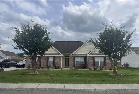 306 Century Station Dr, Rossville, GA 30741