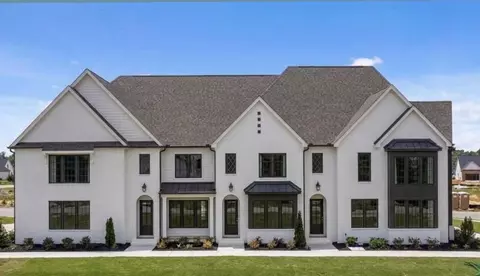 1742 Dawson Cir, Chattanooga, TN 37421