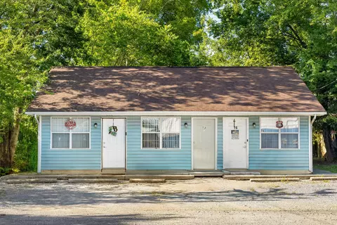 1 Daphne Ln, Fort Oglethorpe, GA 30742