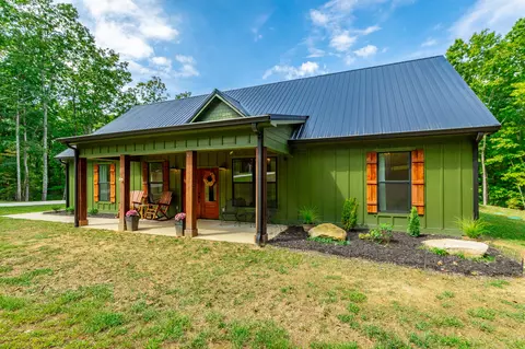 195 N Stewart Ln, Rising Fawn, GA 30738
