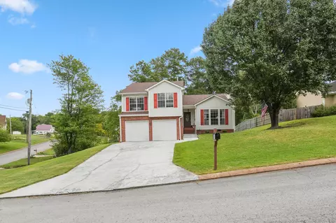 226 Crestwood Dr, Ringgold, GA 30736